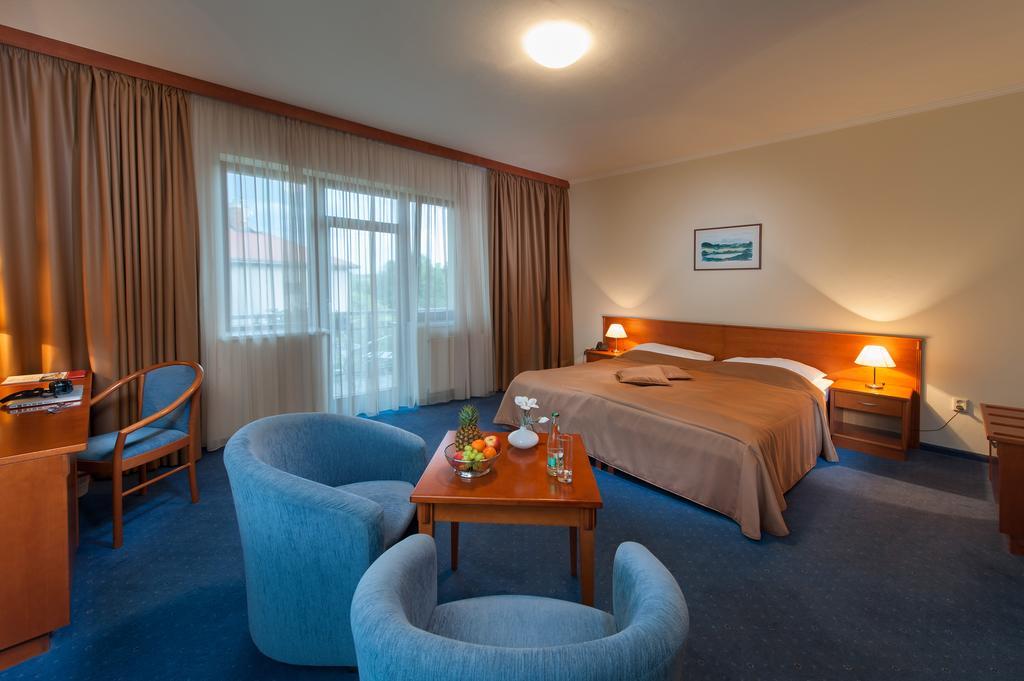 April Hotel Panorama Rychnov nad Kneznou Extérieur photo