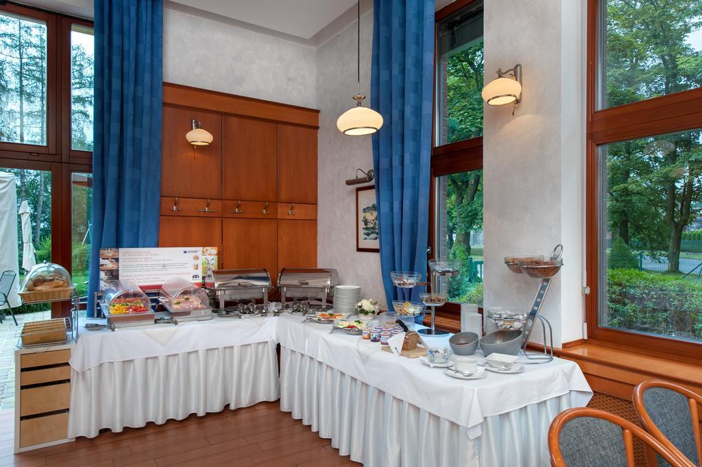 April Hotel Panorama Rychnov nad Kneznou Extérieur photo